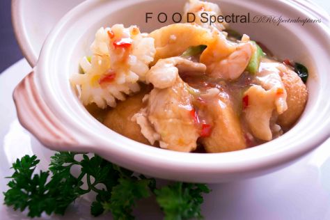 Clay Pot Chinese Taofu with Seafood